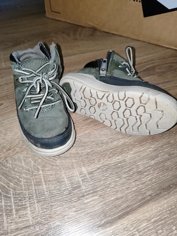 Chaussures hautes 23 - photo numéro 2