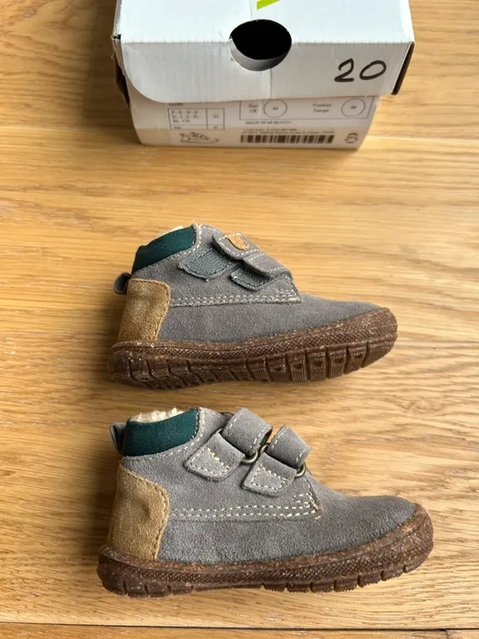 Chaussures Vertbaudet garçon taille 20 - photo numéro 3