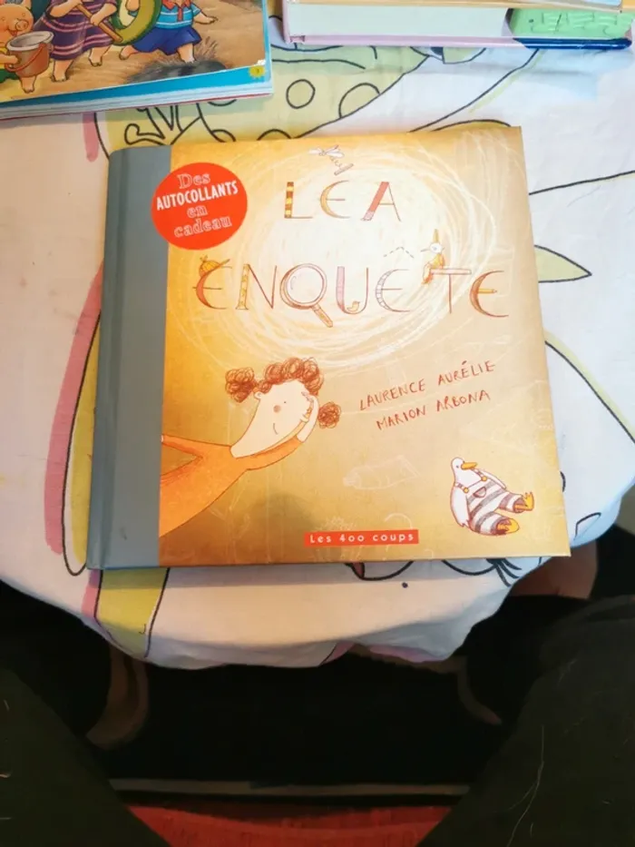 Livre Léa enquête