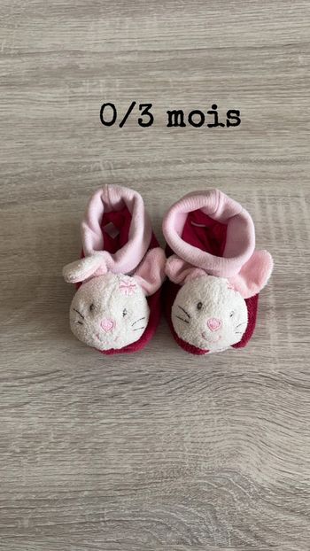 Petits chaussons 0/3 mois