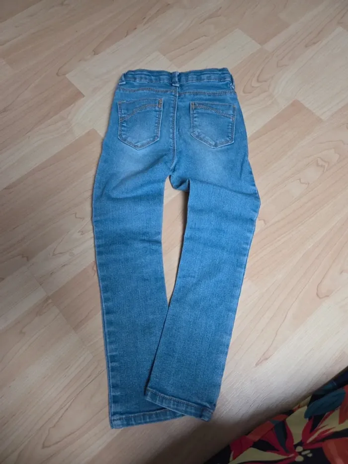 Pantalon 5ans fille kiabi super skinny - photo numéro 3
