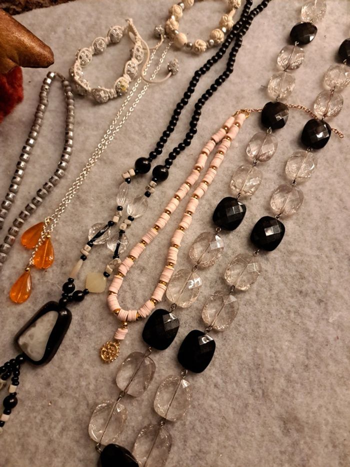 Lot de bijoux multicolore noir blanc - photo numéro 5