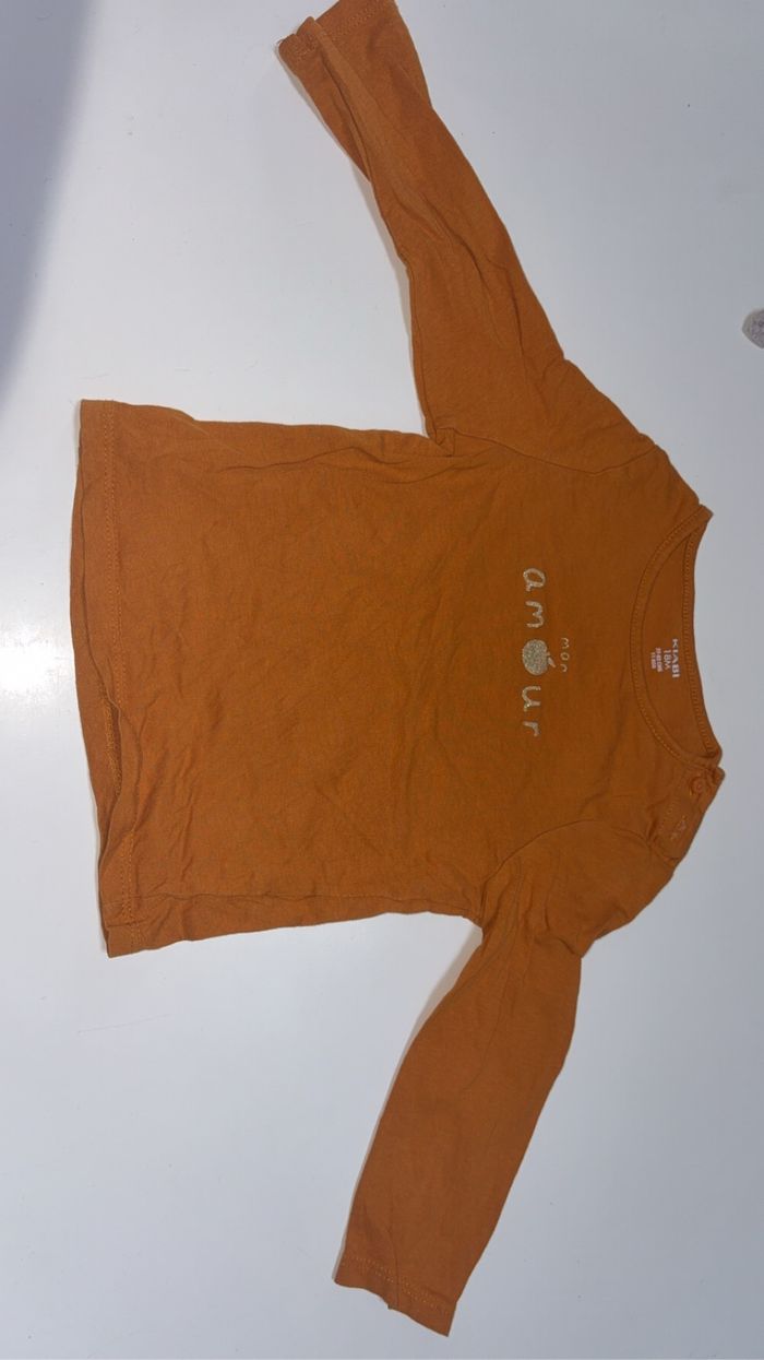 Tee shirt