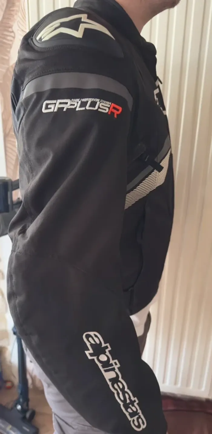 Veste moto - photo numéro 4