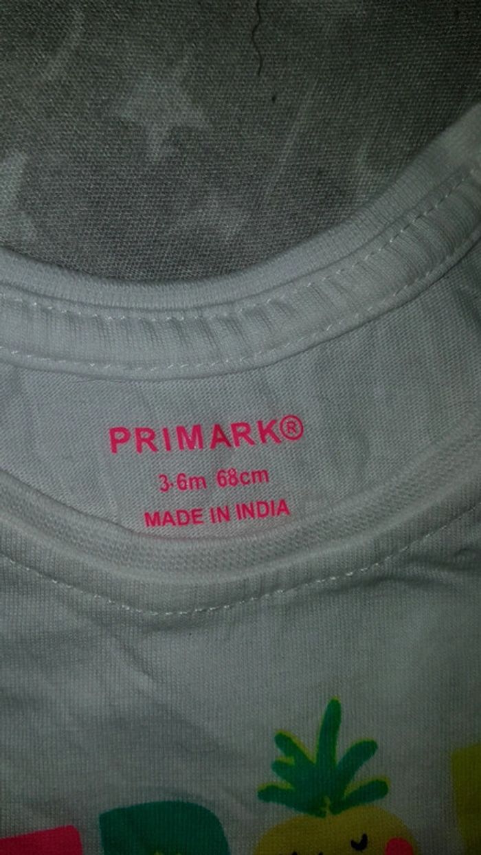 Débardeur primark 3-6mois/68cm 0€50 -50% dès 2 achetés - photo numéro 2