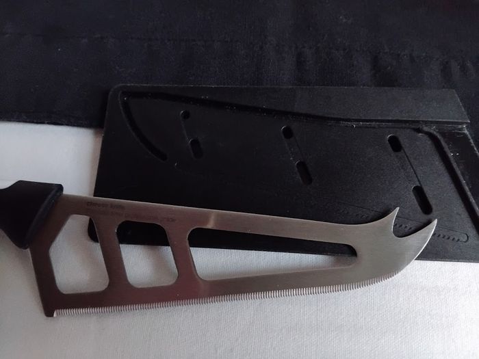 TUPPERWARE - Couteau à fromage - Etat neuf - photo numéro 4