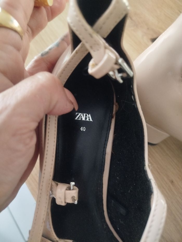 #kytie40chaussurefemme. Babys taille 40 - photo numéro 9