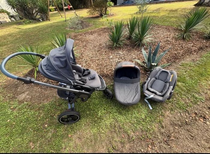 Trio poussette avec capote anti pluie - photo numéro 4