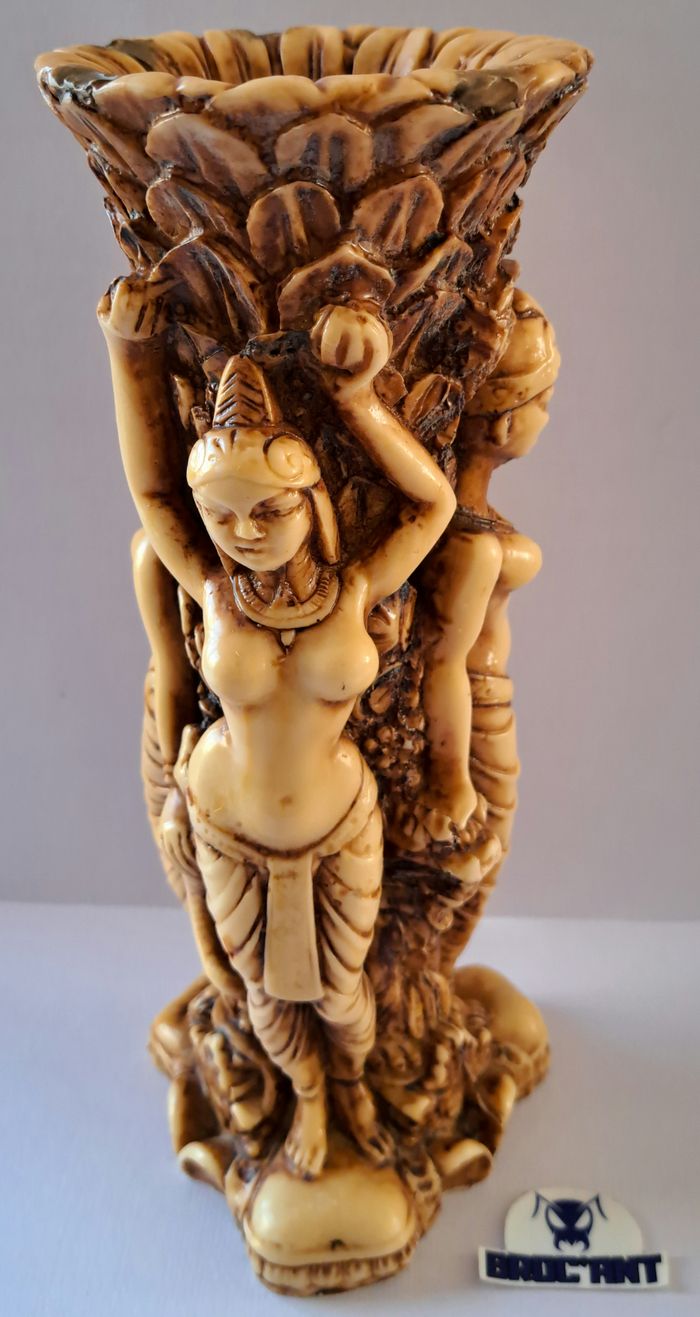 Vase en résine d'inspiration indienne - photo numéro 2