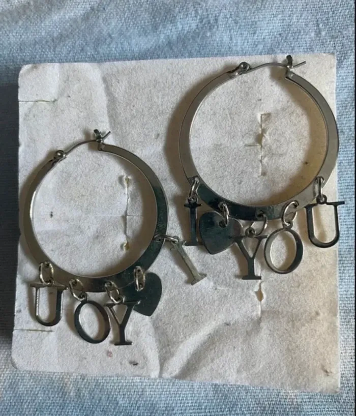 Boucle d’oreille