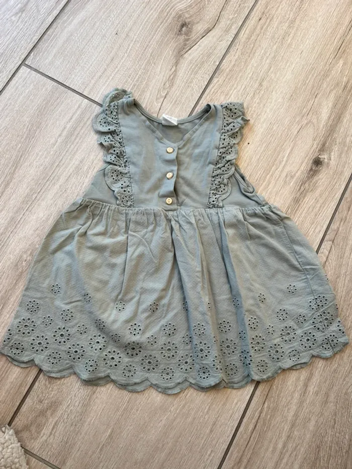 Robe kaki H&M