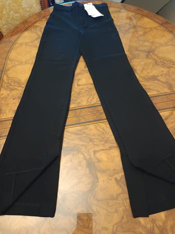 pantalon stradivarius taille S (flare with split)