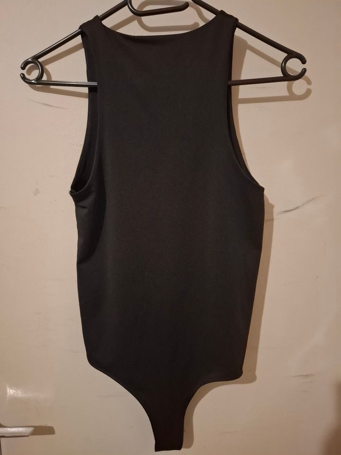 Body Noir - photo numéro 2