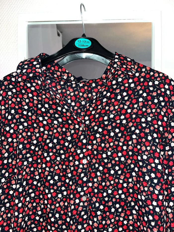 Blouse fleurie - Kiabi neuve - photo numéro 2