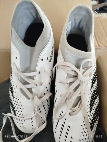 Crampons football adidas predator 38.5