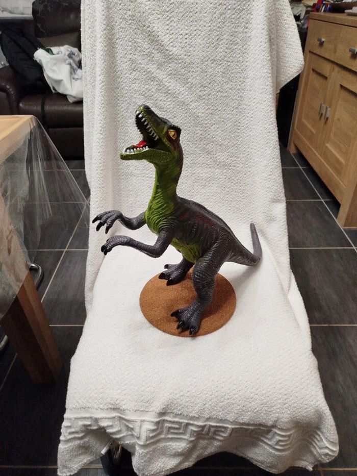 Dinosaure XXL Velociraptor