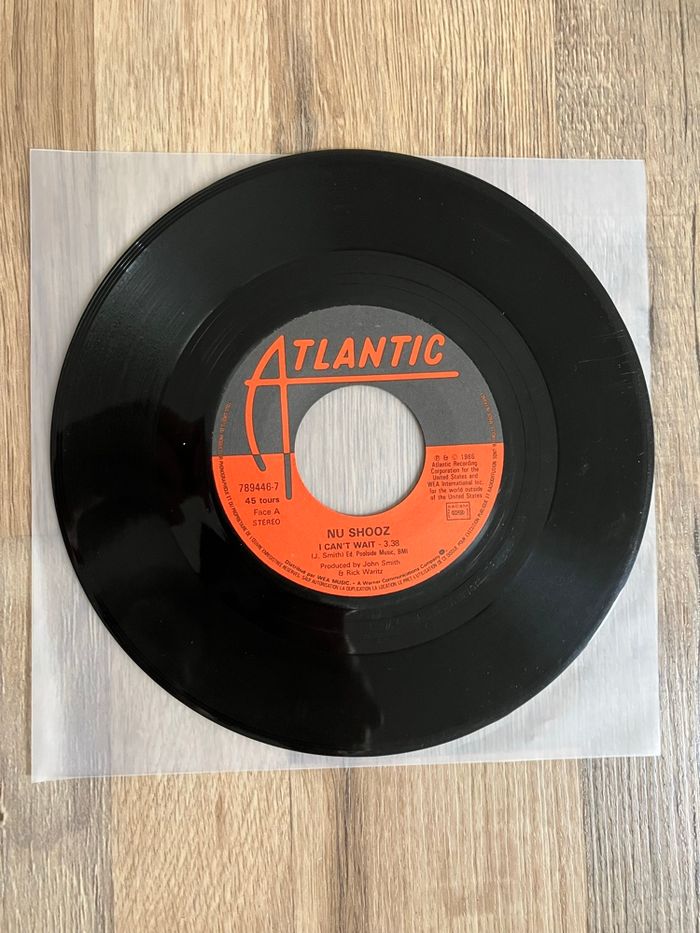 Vinyle 45 tours sans pochette-Nu Shooz-I can’t wait - photo numéro 2