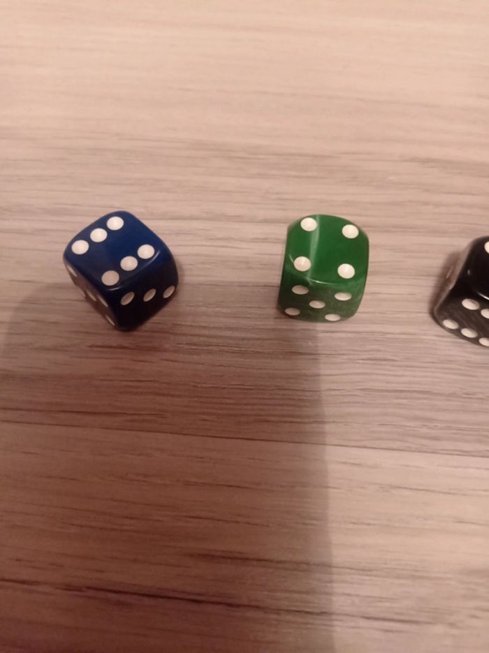 Jeu de dés - photo numéro 3