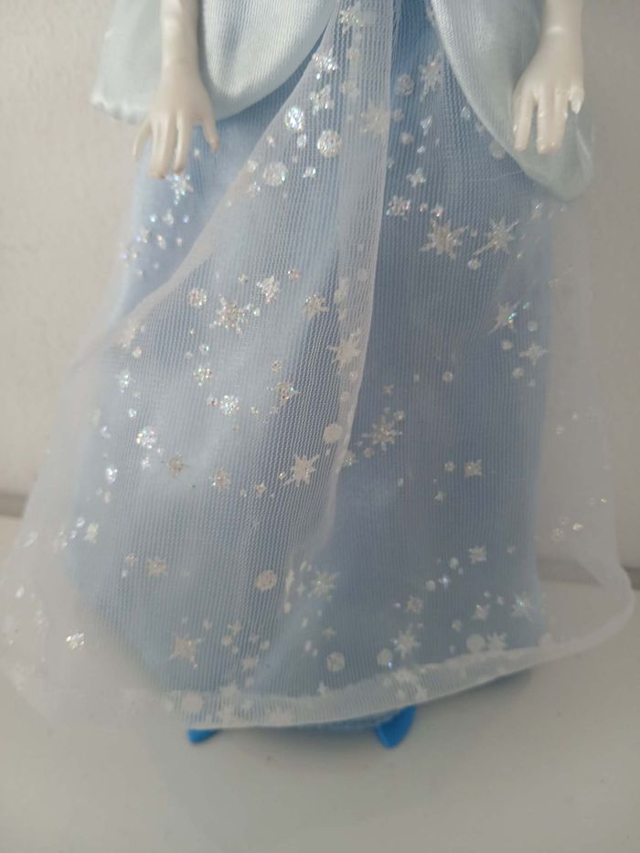 Poupée Cendrillon Disney - Édition 2013 - photo numéro 4