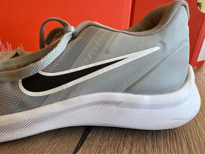 Baskets Nike star runner 3 pointure 38 très bon état - photo numéro 9