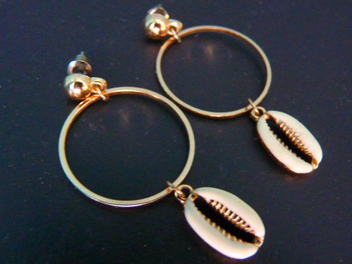 boucles d'oreilles cache cache bijoux femme coquillage TBE