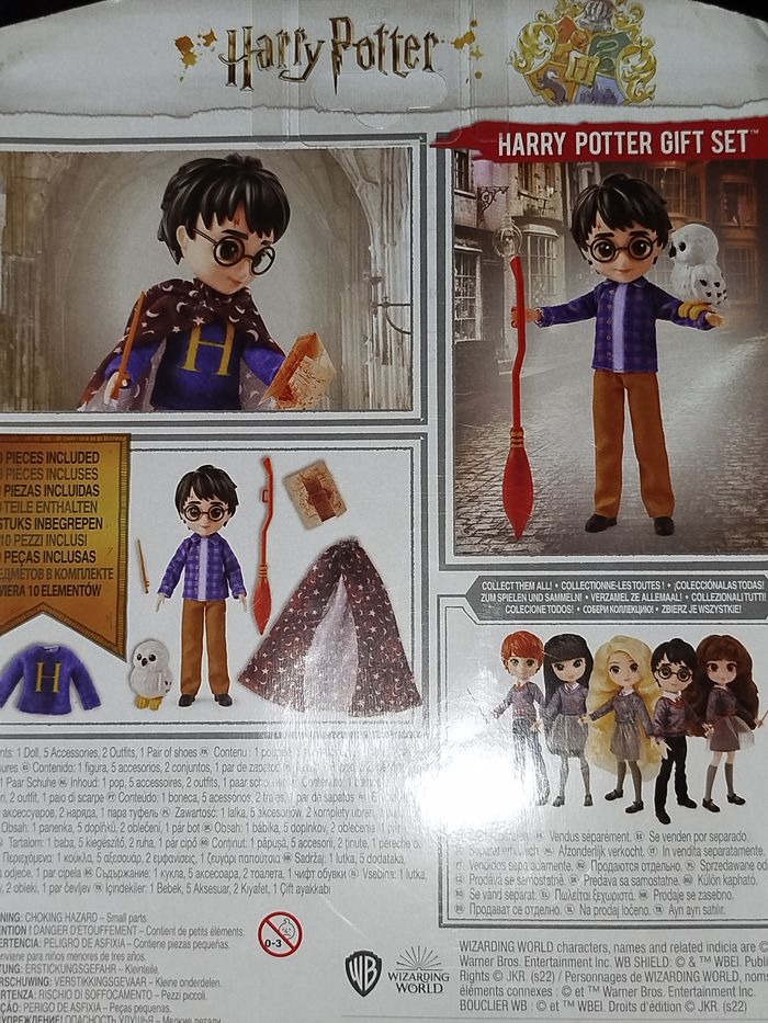đ Wizarding World Coffret poupĂ©e Harry Potter NEUF - photo numĂ©ro 9