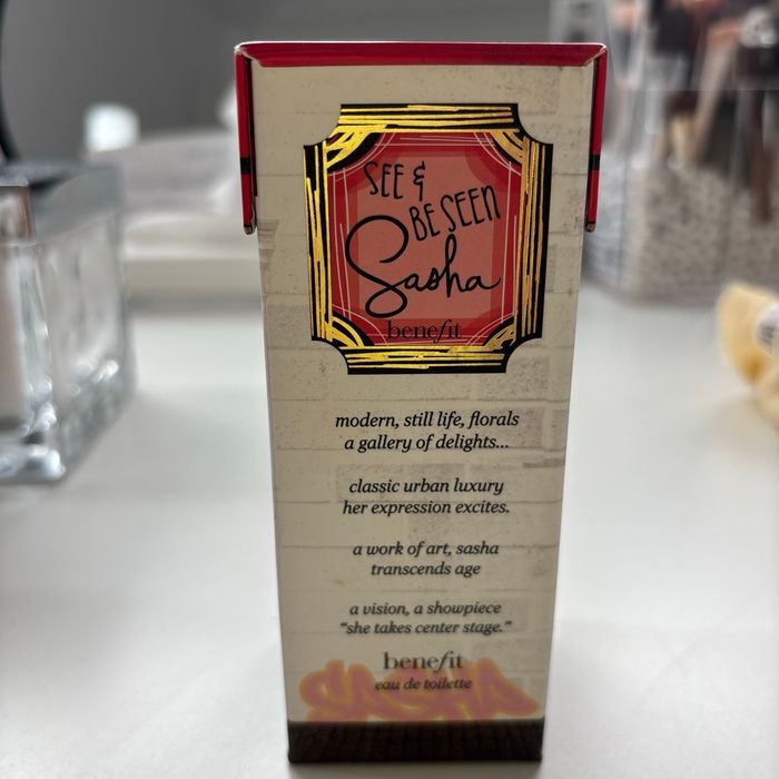 Eau de toilette Benefit neuve - photo numéro 4
