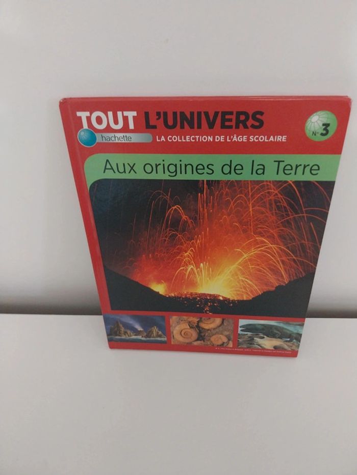 Livre tout l'univers aux origines de la terre