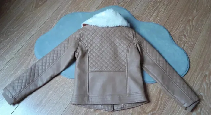 Veste perfecto camel orchestra 8 ans neuf jamais porté - photo numéro 4