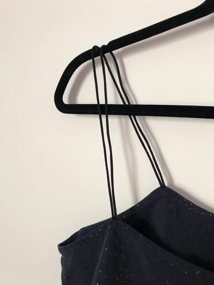 Top à bretelles bleu marine cupro avec paillettes Saint Hilaire taille 38 - photo numéro 7