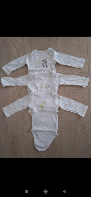 Lot de 3 bodies blancs manches longues Orchestra 6 mois