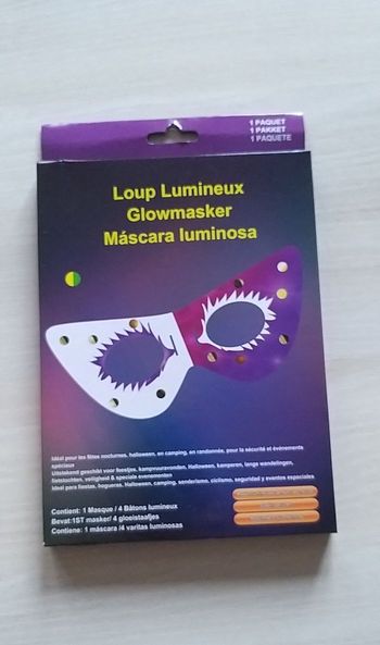 Masque lumineux neuf pour carnaval