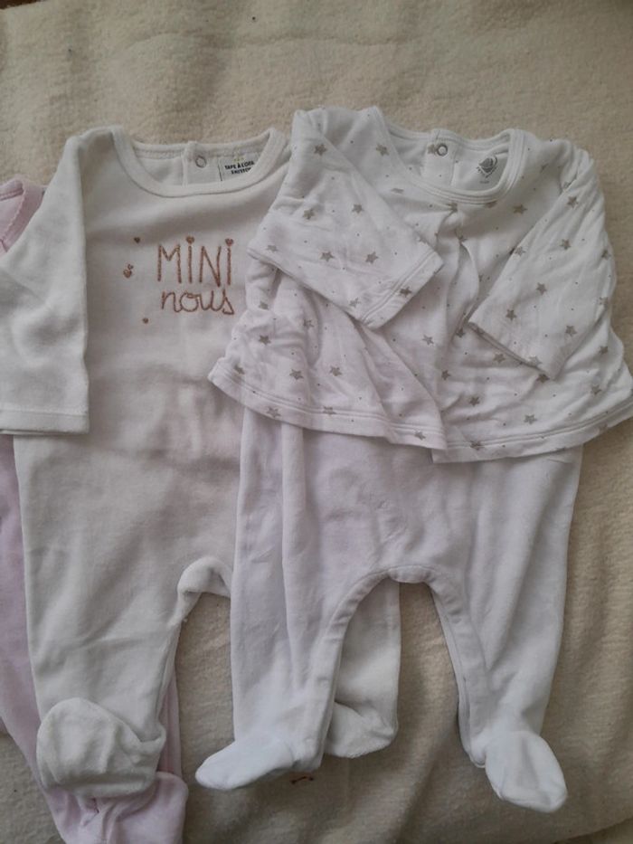 Lot pyjamas velours 3mois - photo numéro 4