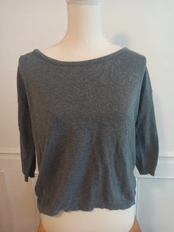 Pull joli détails dos manches 3/4 - photo numéro 2