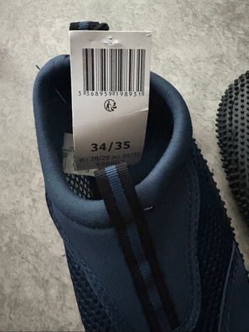 Chaussure de plage 34/35 neuve