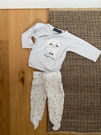 Ensemble bébé 1 mois