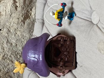 Maison de la schtroumpfette + la figurine de la schtroumpfette corde à sauter, schtroumpf schleich