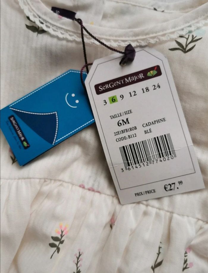 Robe 6 mois avec étiquette - photo numéro 2