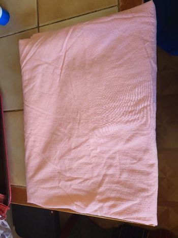 Drap housse peche t 140 x 190 , jolie couleur