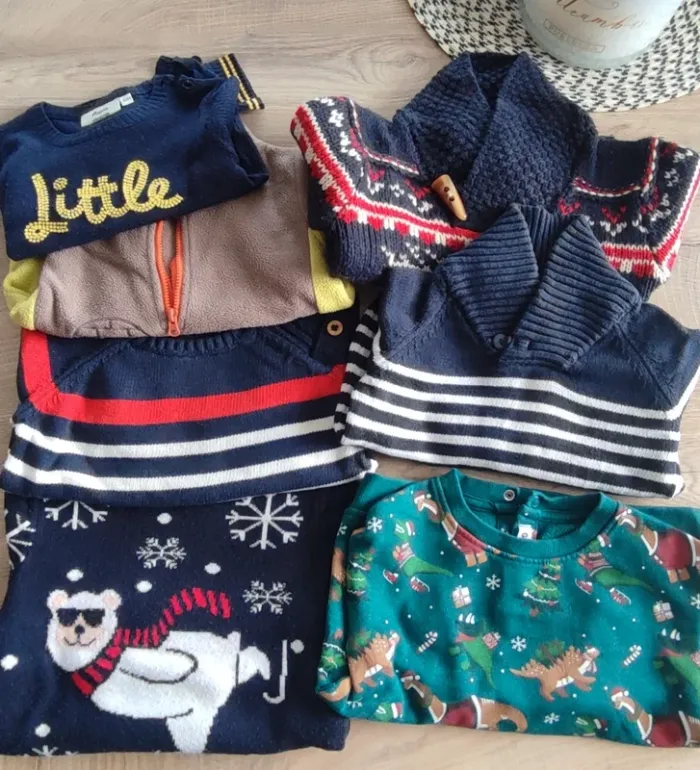 lot de pulls - photo numéro 3