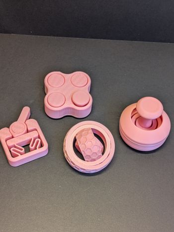 Lots 4 fidget rose