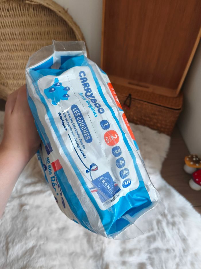 Paquet de couches Carryboo ~ Taille 2 - photo numéro 2