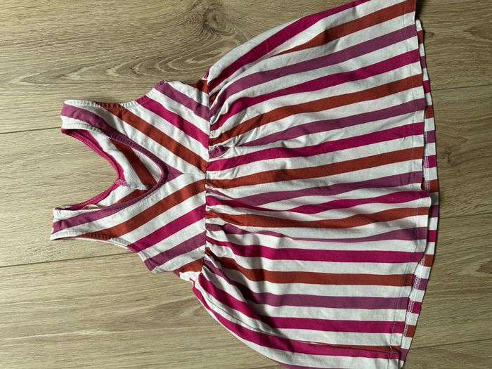 Jolie robe - photo numéro 2