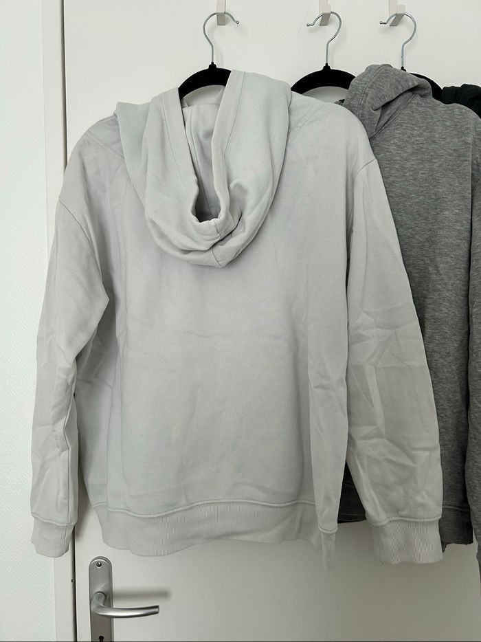 Lot 3 sweats à capuche molletonné blanc gris H&M M/L - photo numéro 4