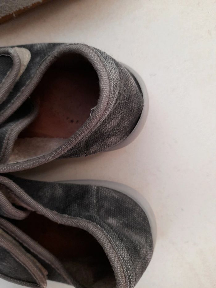 Lot chaussons - photo numéro 7