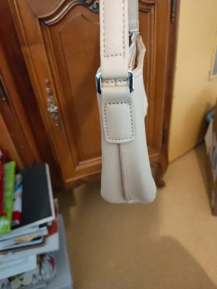 Joli sac à main beige jamais utilisé 27 Quai de Seine Paris - photo numéro 3