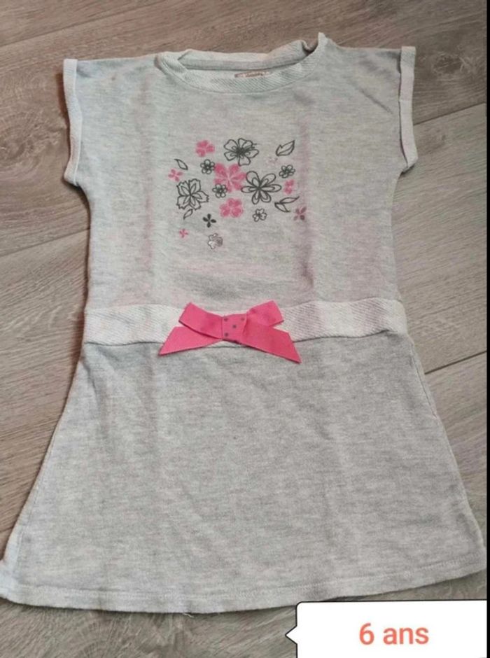 Robe  6  ans