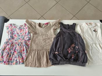 Lot de robes