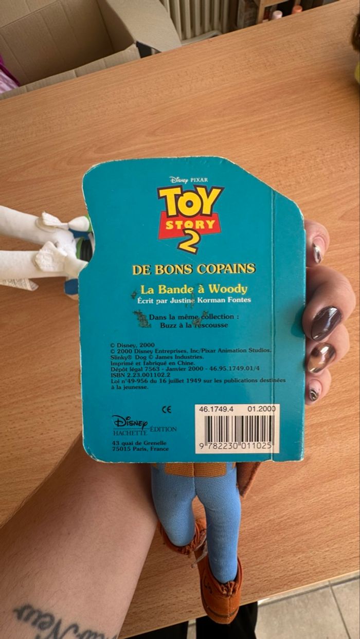 🤠 Toy Story – Buzz & Woody peluches-livres - photo numéro 3