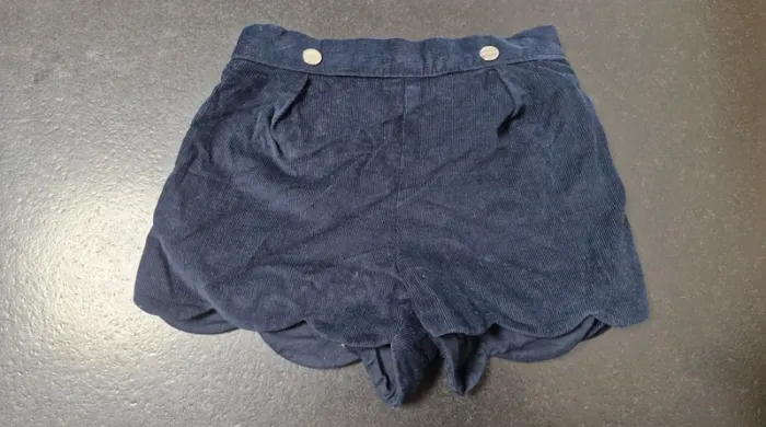 Magnifique short noir velour jacadi fille taille 24 mois